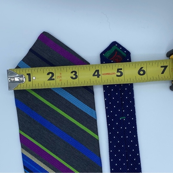 Vintage Tommy Hilfiger 100% Silk Bold Multicolour Striped Tie Preppy Unique - Picture 6 of 7